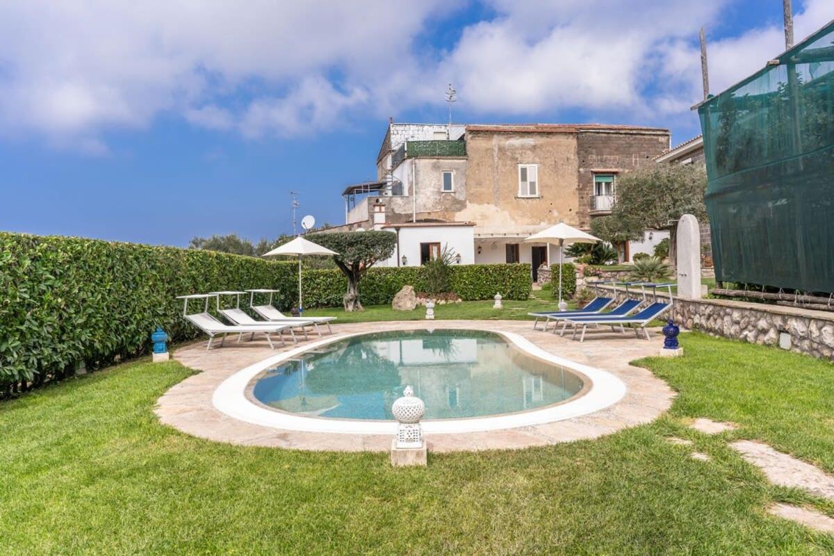 Villa Mimosa Rustic Elegance Views & Pool Масса-Лубренсе Экстерьер фото