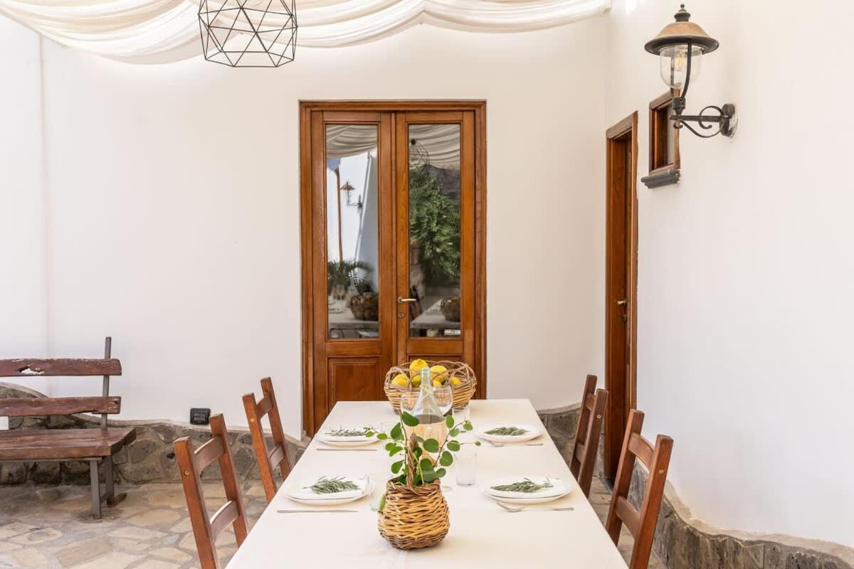 Villa Mimosa Rustic Elegance Views & Pool Масса-Лубренсе Экстерьер фото