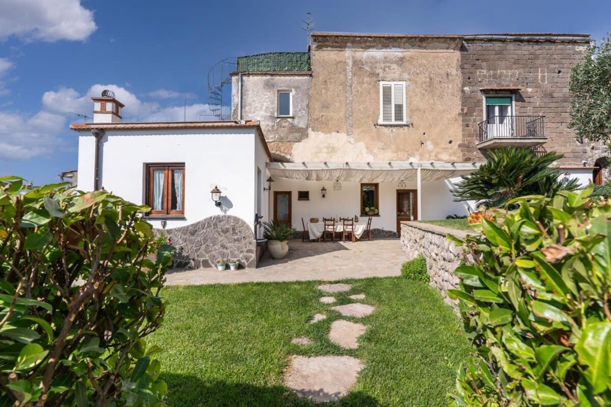Villa Mimosa Rustic Elegance Views & Pool Масса-Лубренсе Экстерьер фото