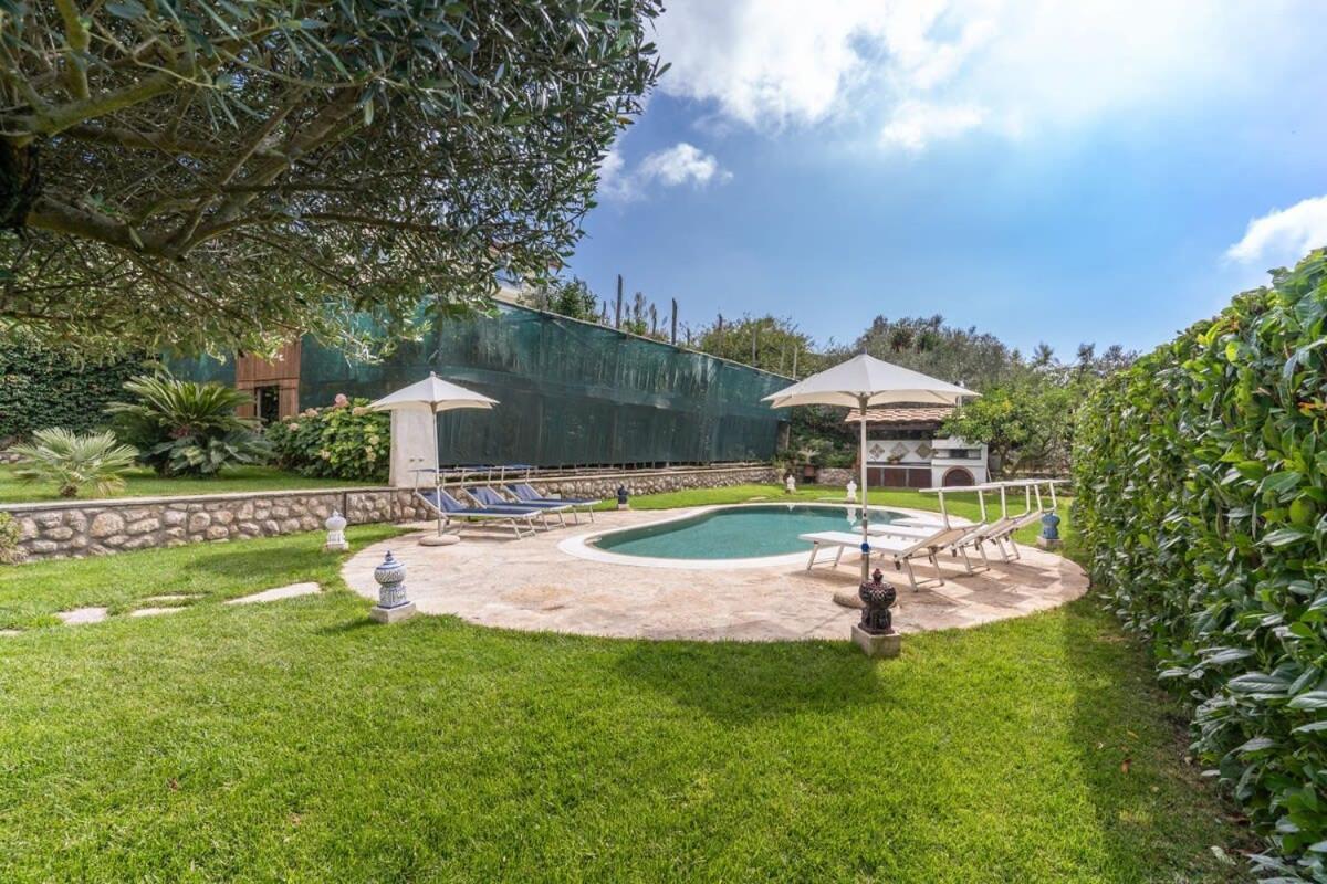 Villa Mimosa Rustic Elegance Views & Pool Масса-Лубренсе Экстерьер фото